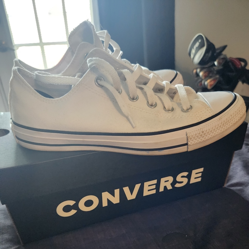 White converse